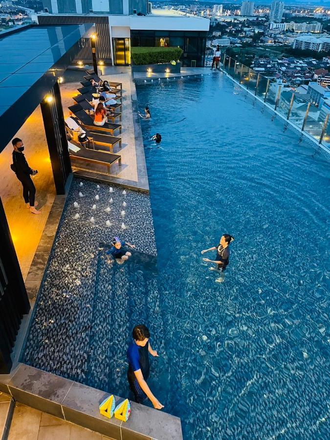 The Base Central Pattaya 2 Bed 2 Bath By Numam Dış mekan fotoğraf